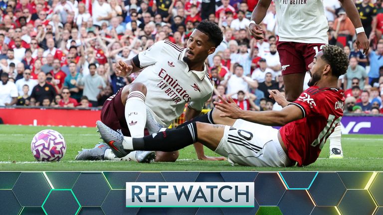 Ref Watch: Dermot Gallagher Reviews Arsenal’s Narrow Win Over Man Utd