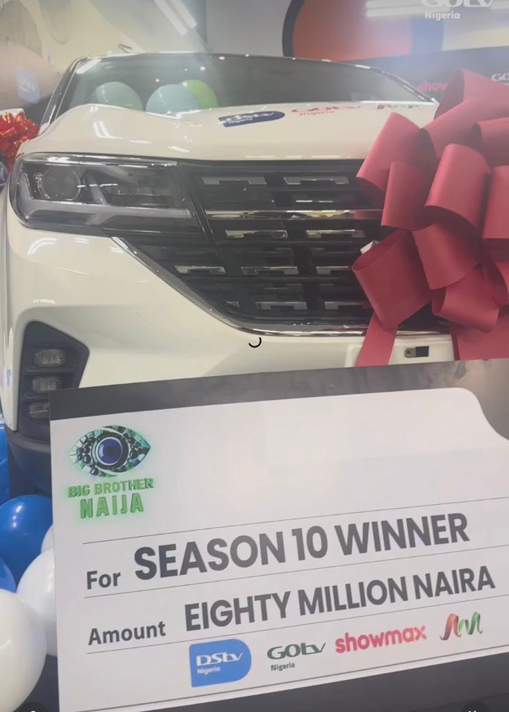 Imisi Ayanwale Presented With ₦150 Million Grand Prize After Winning BBNaija Season 10