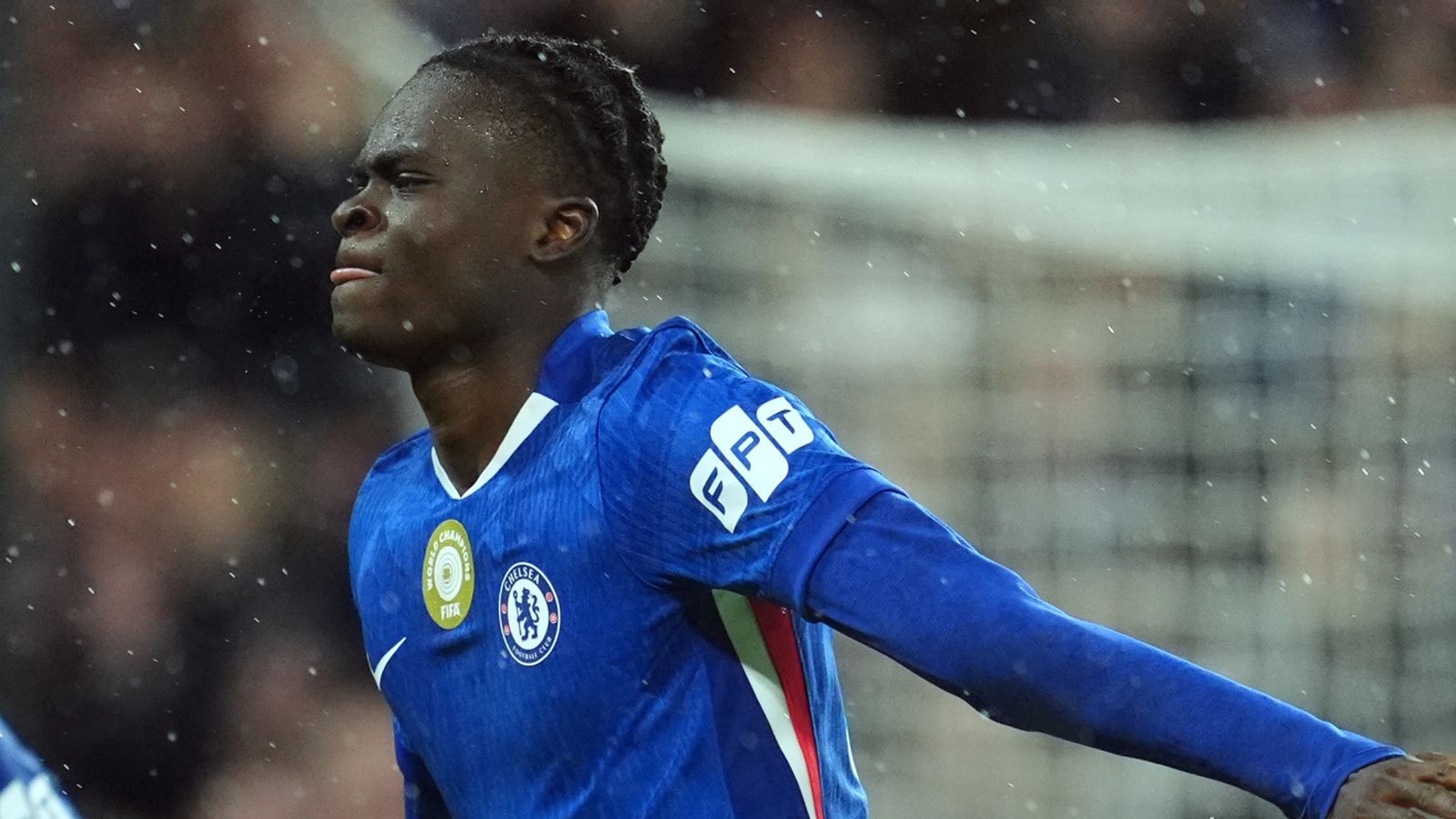 Chelsea 5–1 Ajax: Blues Thrash 10-Man Dutch Side in Wild First Half to Claim Second Champions League Win