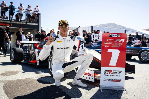 Ugo Ugochukwu wins Formula Regional after split with his F1 team